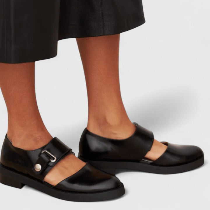 Lyssavelle | Elegant Comfort Orthopedic Shoe