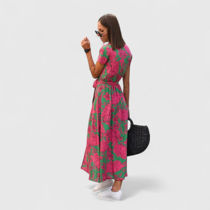 Zinavell | Elegant Pleated Midi Dress