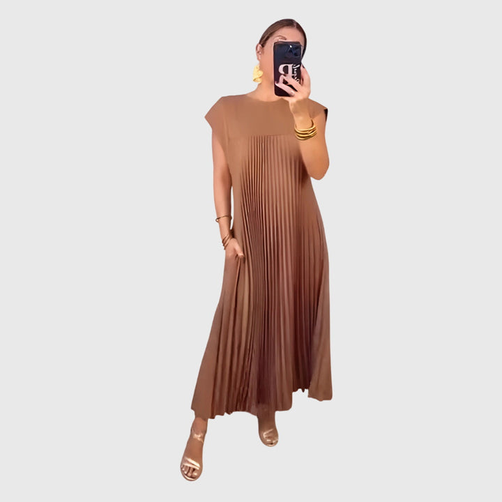 Mariana™ | Elegant Minimalist Midi Dress