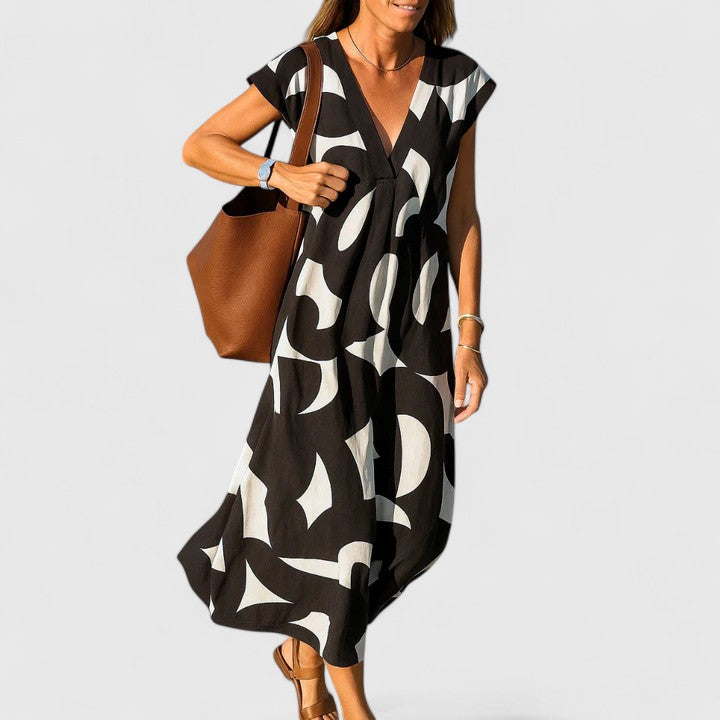Lysandra | Sophisticated Slim Fit Maxi Dress