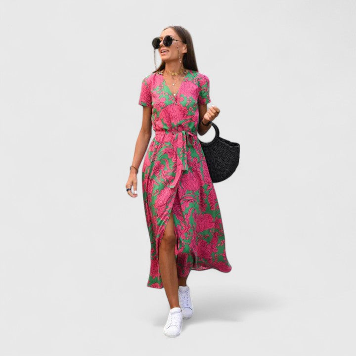 Zinavell | Elegant Pleated Midi Dress