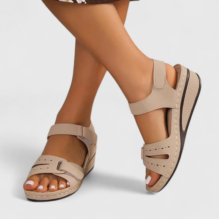 Guinevere™ | Adjustable Orthopedic Sandals