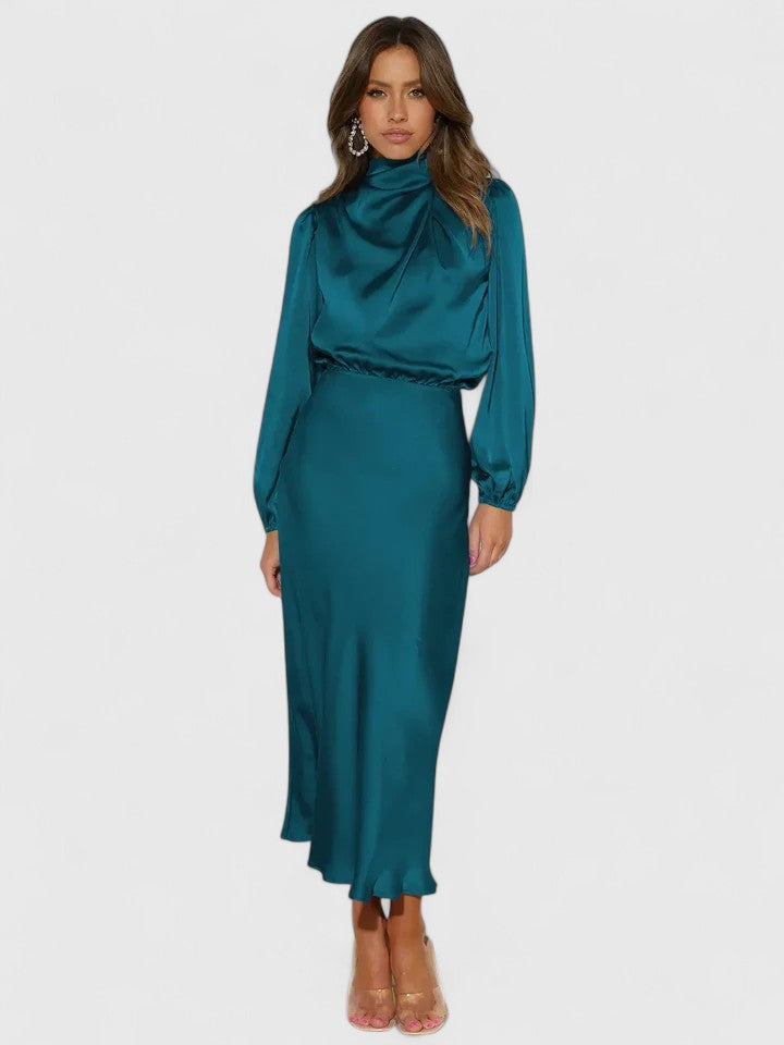Emryssah | Elegant Flowing Maxi Dress