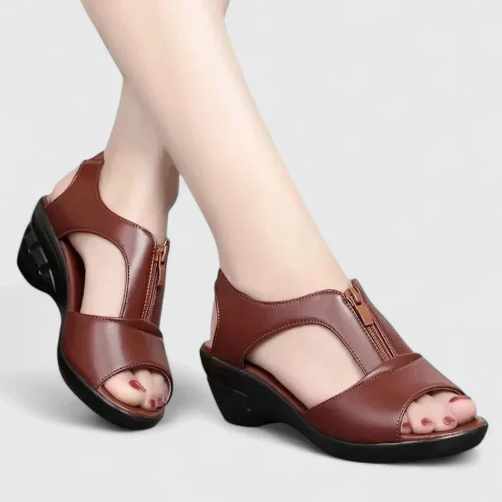 Nerisse | Orthopedic Strap Sandals