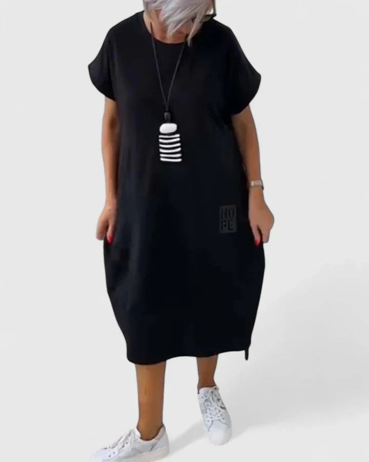 Thalyssiah | Relaxed Lightweight Midi Dress