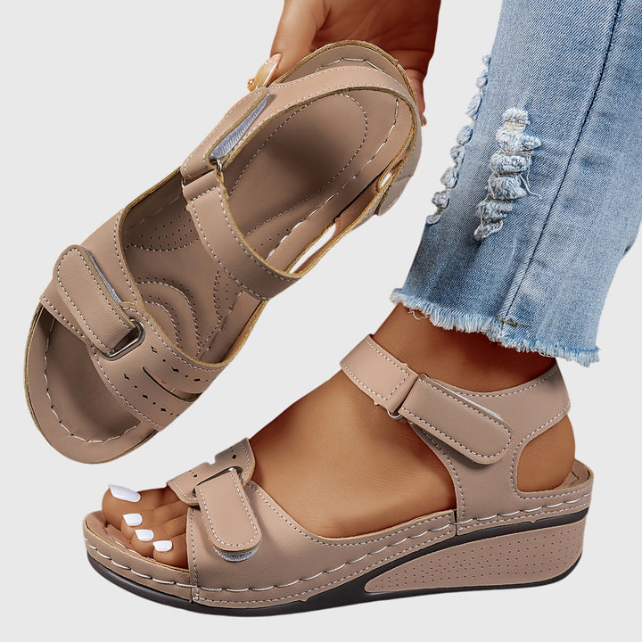 Crysta™ | Cushioned Orthopedic Sandals