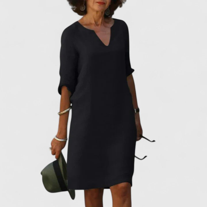 Taylor | Relaxed V-Neck Casual Dress