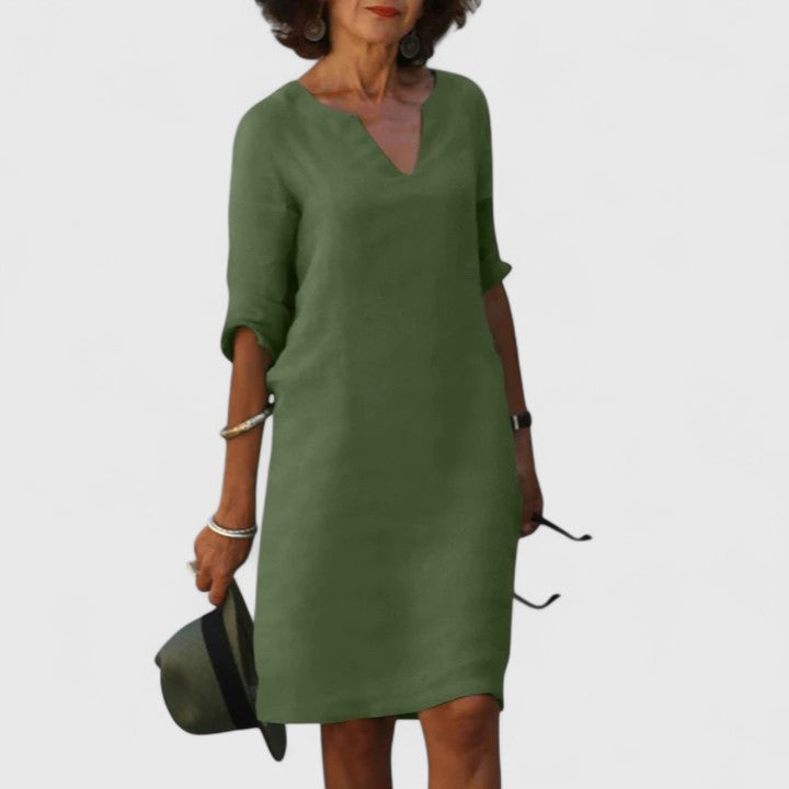 Taylor | Relaxed V-Neck Casual Dress