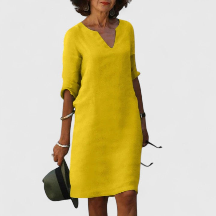 Taylor | Relaxed V-Neck Casual Dress