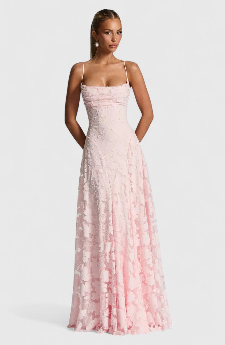 Gwenn | Elegant Pleated Maxi Dress