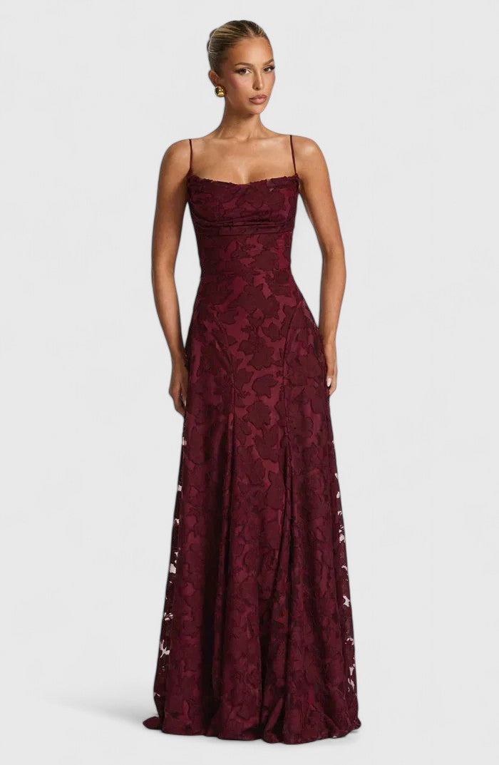 Gwenn | Elegant Pleated Maxi Dress