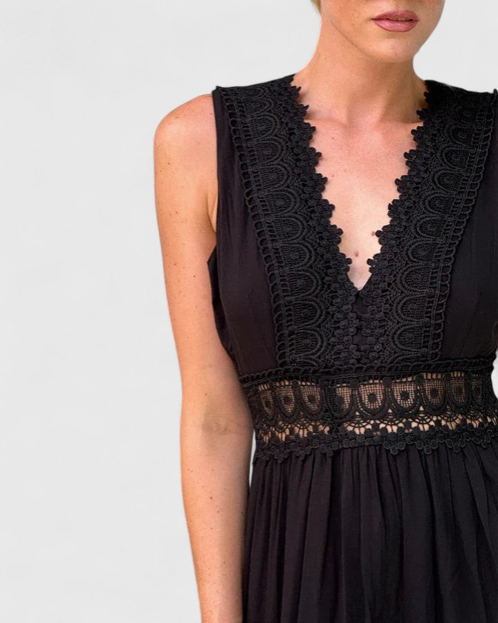 Alena | Elegant Slim Fit Midi Dress