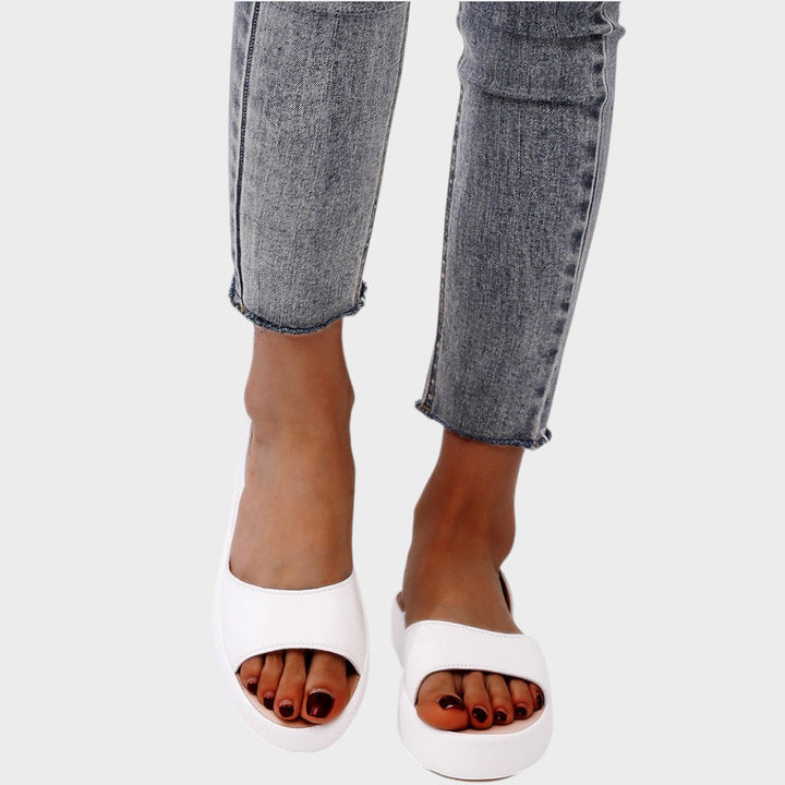 Caryzzaa | Cushioned Orthopedic Sandals