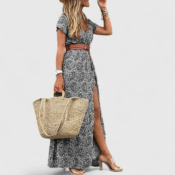 Alleta | Sophisticated Flowing Maxi Dress