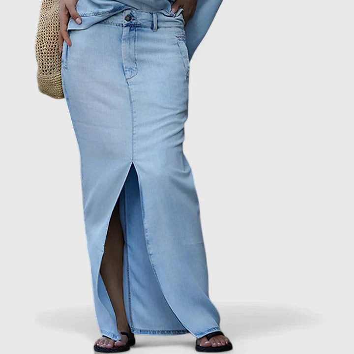 Averlynn | Elegant Two-Piece Maxi Skirt Set